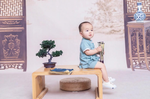 海盐宝宝多久认识妈妈